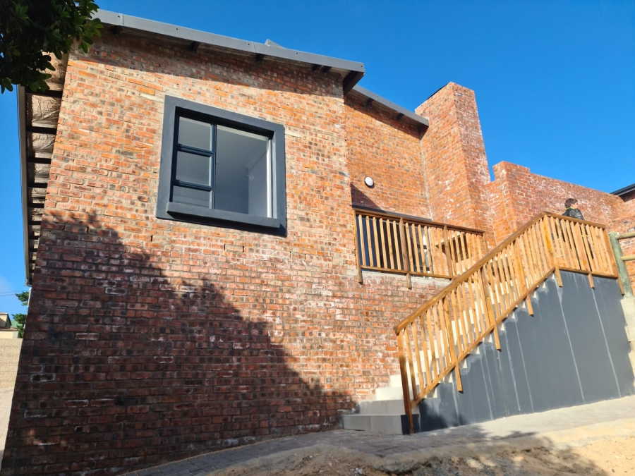 To Let 3 Bedroom Property for Rent in Dana Bay Western Cape